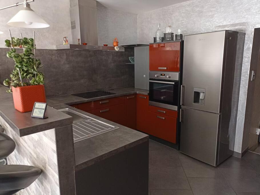 Appartement De 70M2 Tout Equipe Hargarten-aux-Mines Eksteriør bilde